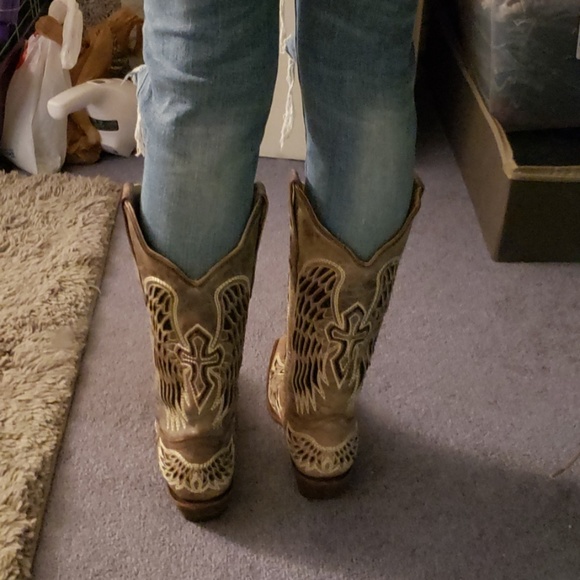 BEAUTIFUL Corral Vintage Cowboy Boots - Picture 4 of 4